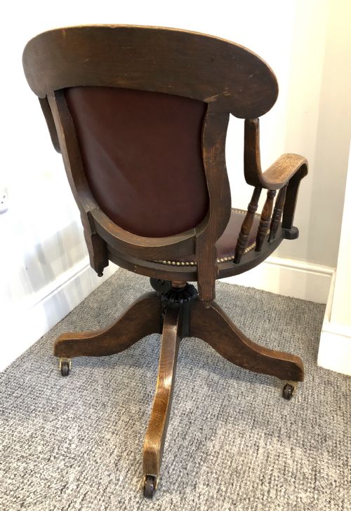 fig 2. Antique Oak Swivel Office Desk Chair