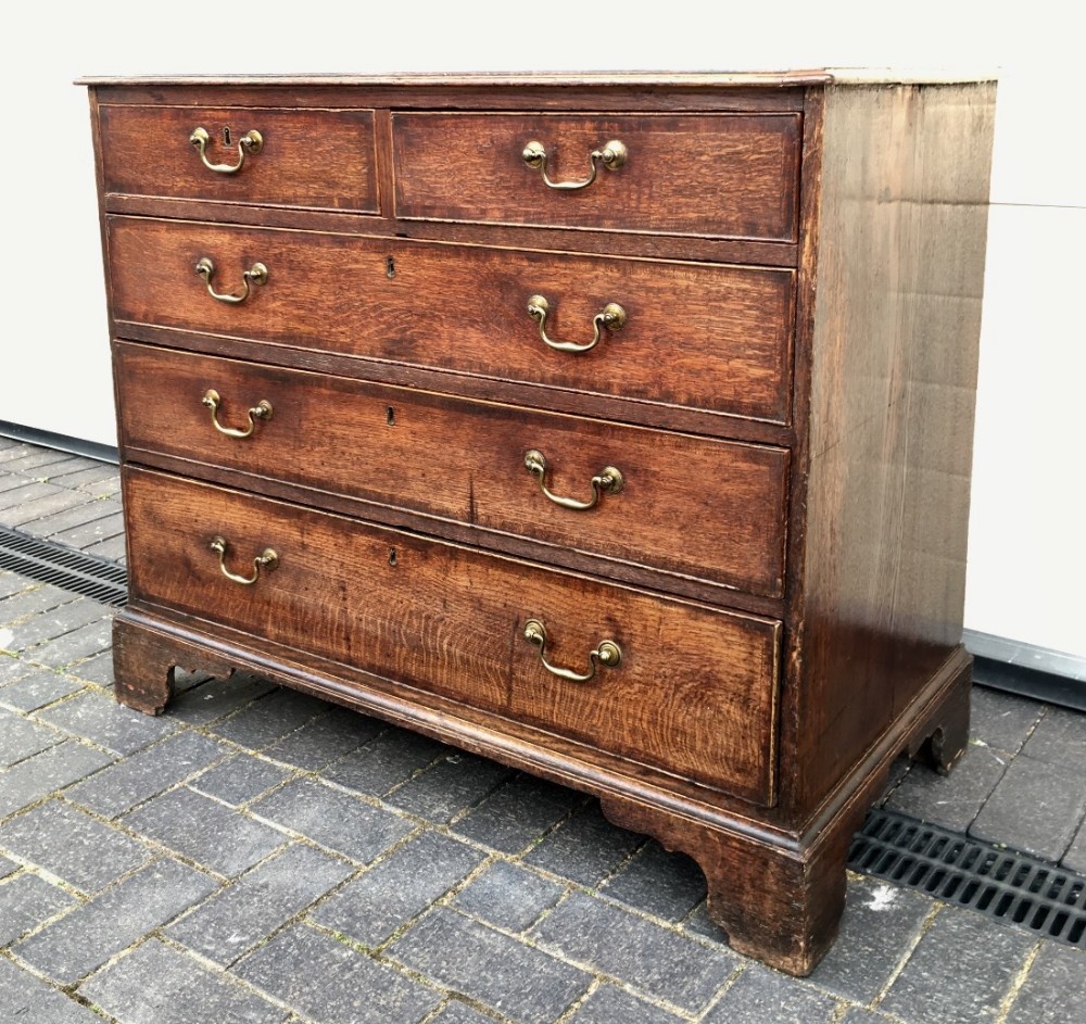Georgian Oak Chest Of Drawers
