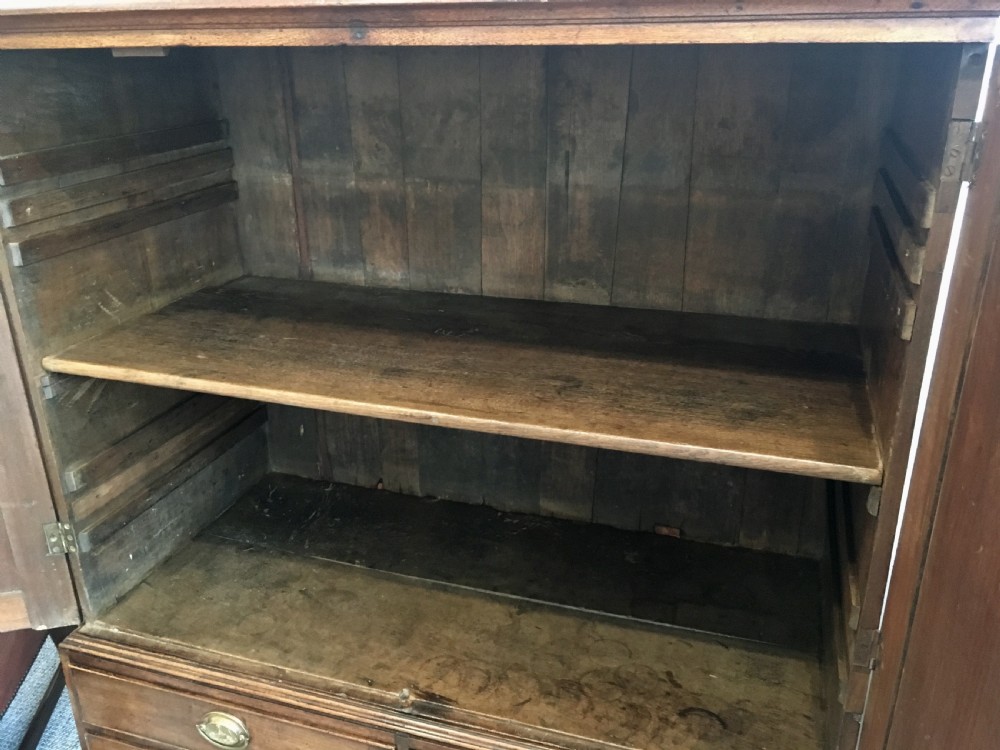 Georgian Mahogany Linen Press Cupboard View V