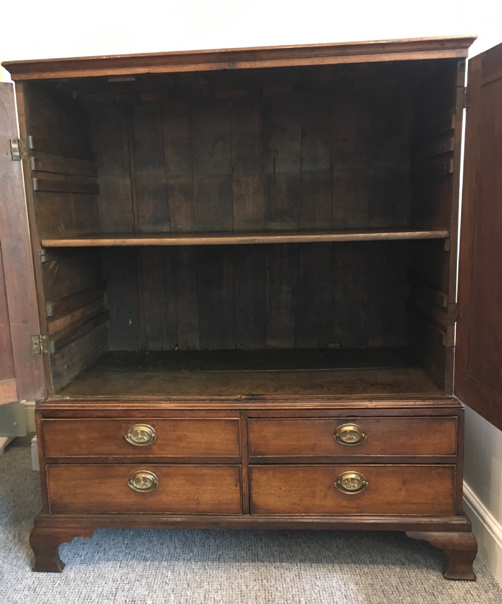 Georgian Mahogany Linen Press Cupboard View VII