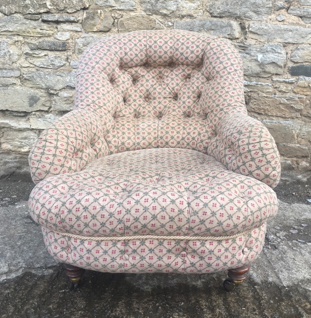 Antique Victorian Buttoned Nursing Tub Chair  View IV