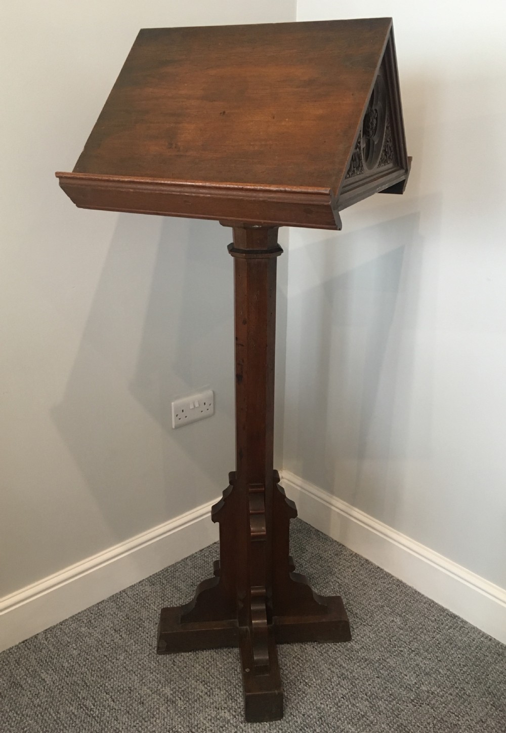 Antique Gothic Oak Double Sided Church Lectern 