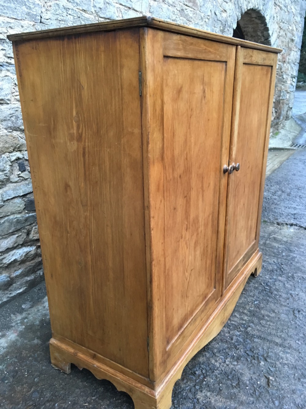 Antique Victorian Pine Linen Cupboard  View V
