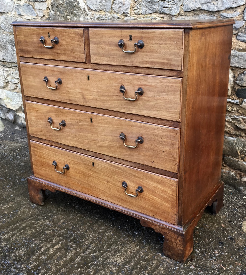 Georgian Mahogany Chest of Drawers View II