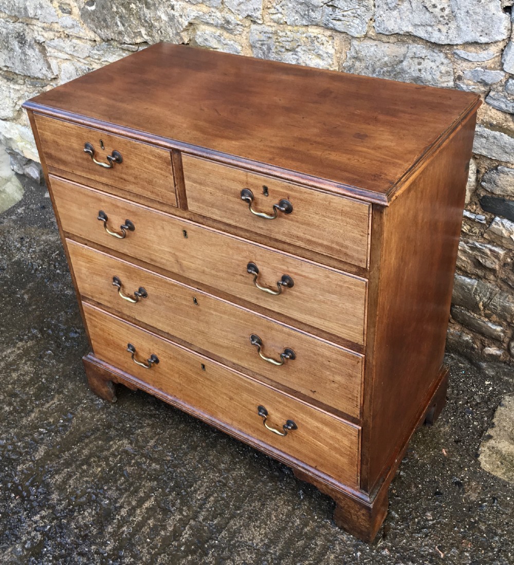 Georgian Mahogany Chest of Drawers View IV