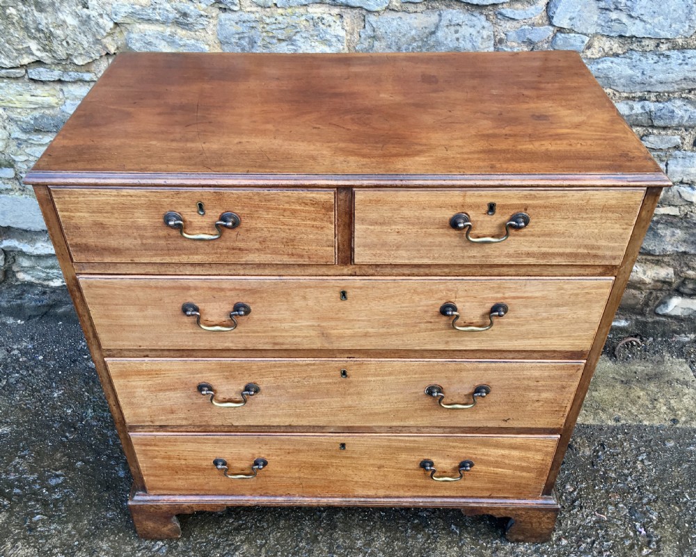 Georgian Mahogany Chest of Drawers View V