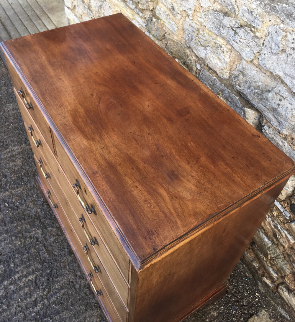 Georgian Mahogany Chest of Drawers View VI