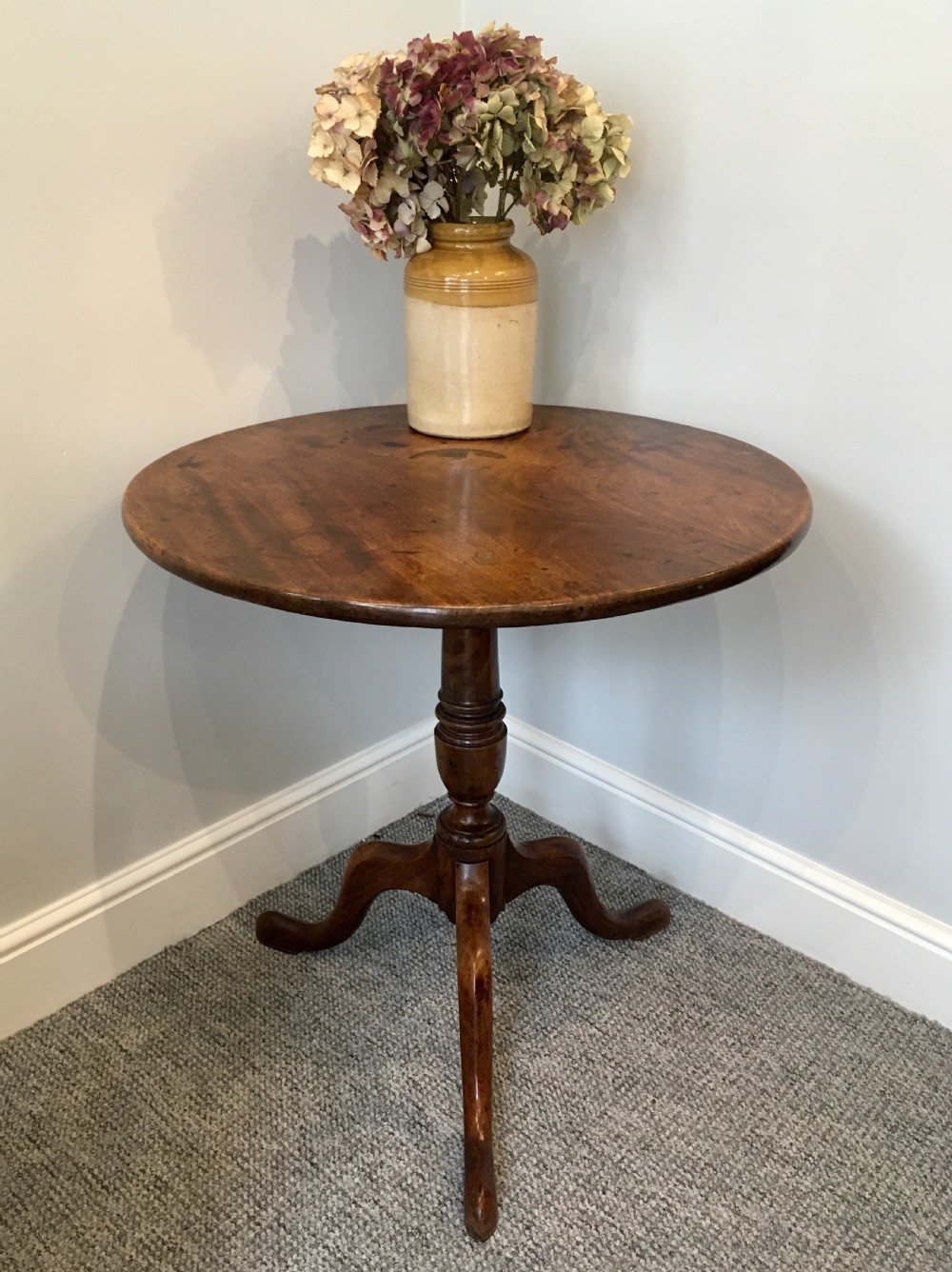 Antique Georgian Mahogany Tilt Top Occasional Table
