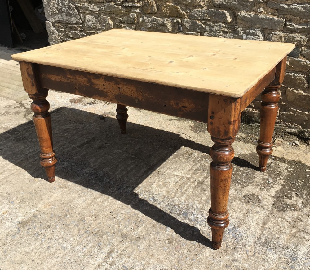Antique Victorian Pine Scrub Top Table 