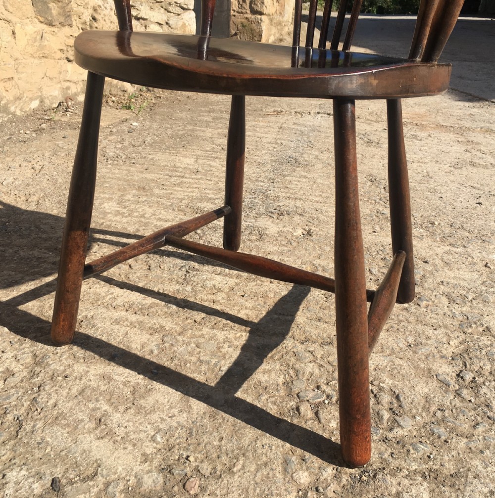 Unusual Small Arts and Crafts Carver Chair View XII