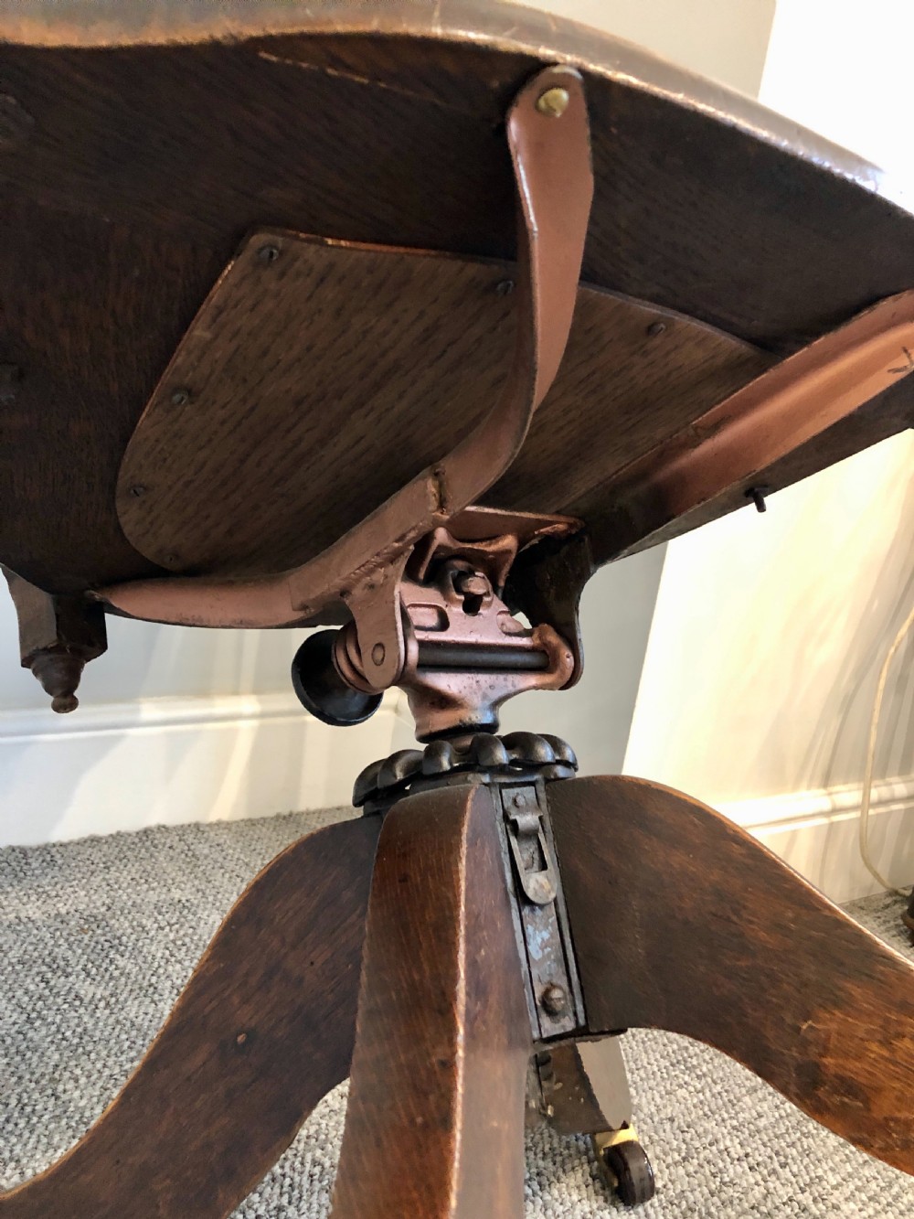 Antique Oak Swivel Office Desk Chair  View VIII