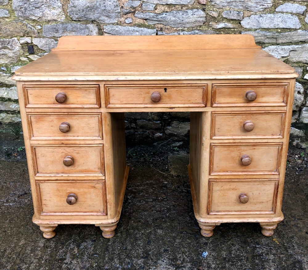 Small Victorian Pine Kneehole Desk