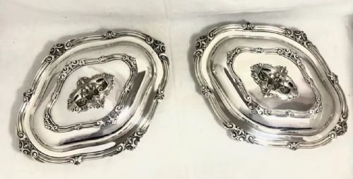 PAIR ANTIQUE STERLING SILVER ENTREE DISHES EDWARD JOHN BARNARD LONDON 1854 - ADDITIONAL PHOTO 1