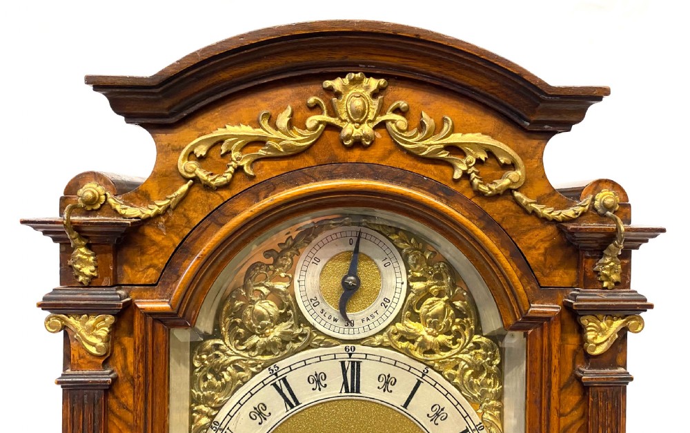 Antique Walnut Shaped Bracket Clock With Ormoul Mounts By Lenzkirch View V