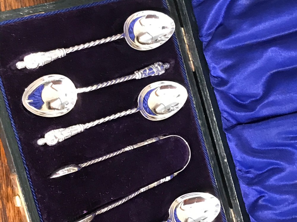Quality Edwardian Solid Silver Apostle Spoon Set, hallmarked Birmingham 1910 by William Devenport View VI