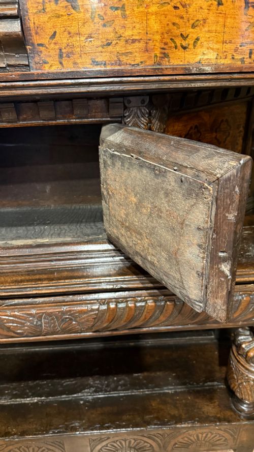 17TH CENTURY ELIZABETH 1JAMES1 OAK STANDING LIVERY CUPBOARD - ADDITIONAL PHOTO 16