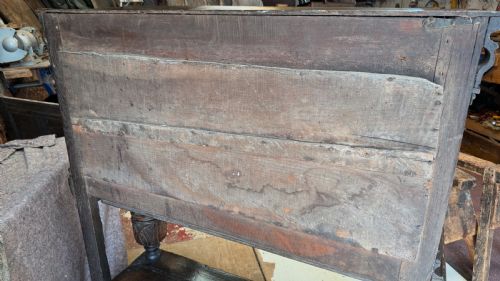 17TH CENTURY ELIZABETH 1JAMES1 OAK STANDING LIVERY CUPBOARD - ADDITIONAL PHOTO 22