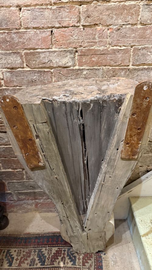 18TH CENTURY ARCHITECTURE LARGE WALL BRACKET - ADDITIONAL PHOTO 10