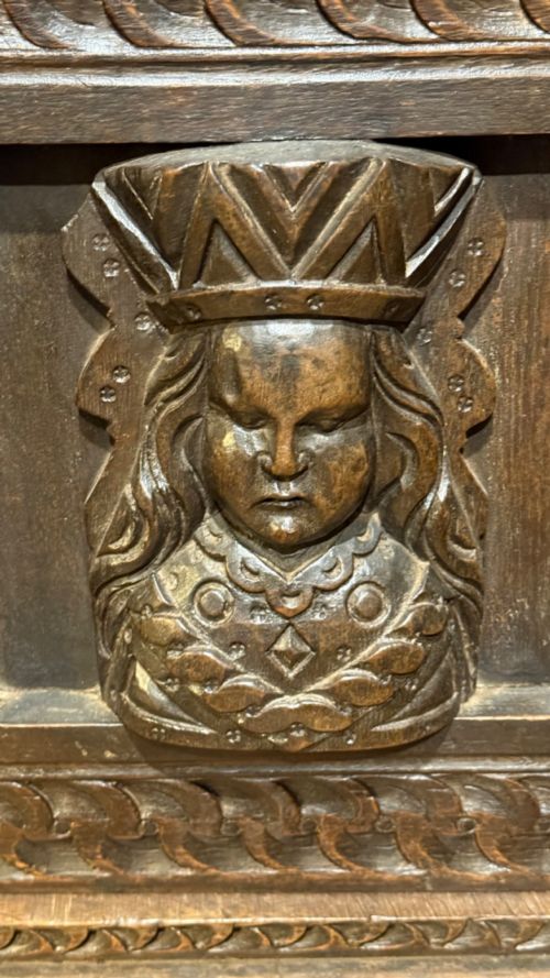 17TH CENTURY LIVERY CUPBOARD - ADDITIONAL PHOTO 4