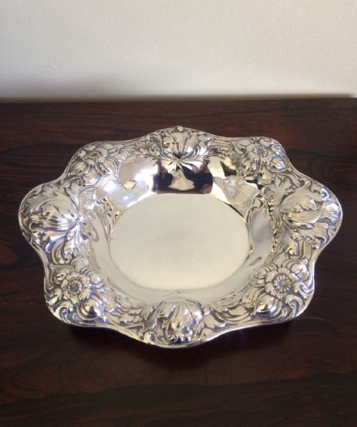 Fabulous Art Nouveau Silver Dish