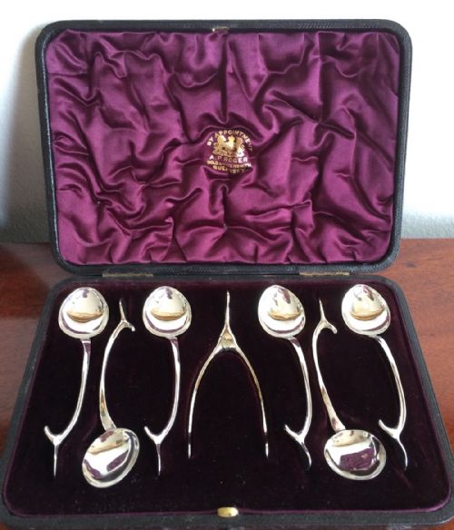 Fabulous Set of Silver Teaspoons & Tongs, 1905