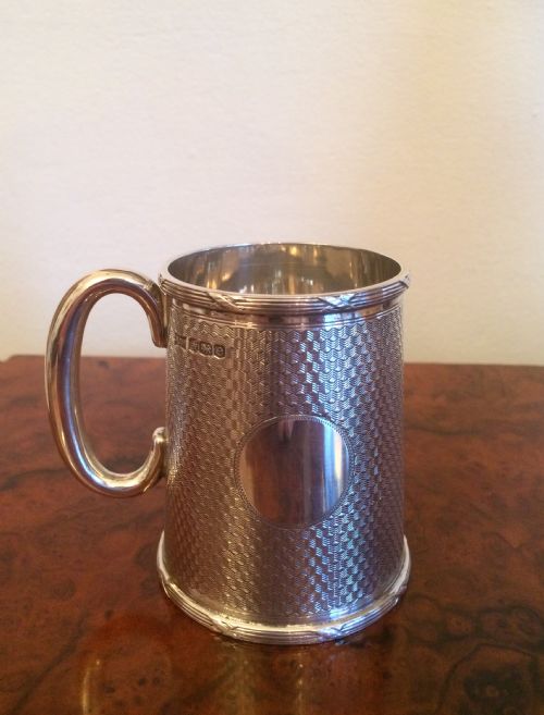 Superb Quality Silver Tankard, Walker & Hall