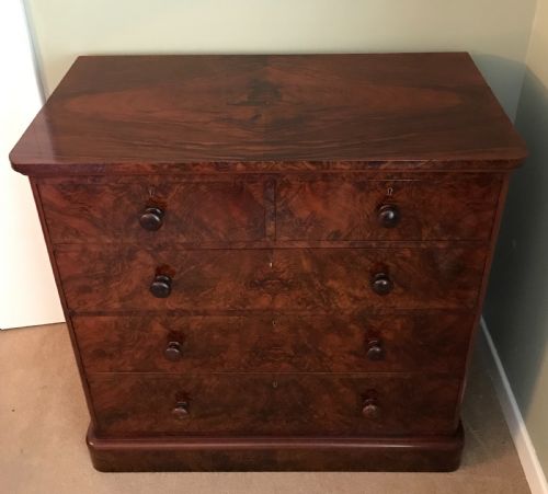 Stunning Victorian Burr Walnut Chest of Drawers by James Shoolbred