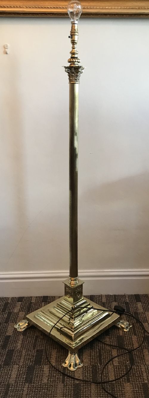 Quality Edwardian Brass Corinthian Standard Lamp