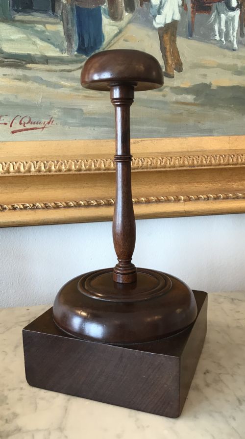 George IV Wig Stand