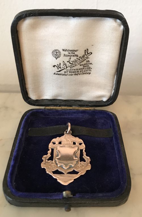 Edwardian 9ct Rose Gold Fob Medal