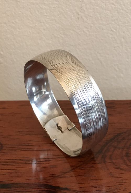 George VI Solid Silver Bangle, Chester 1944