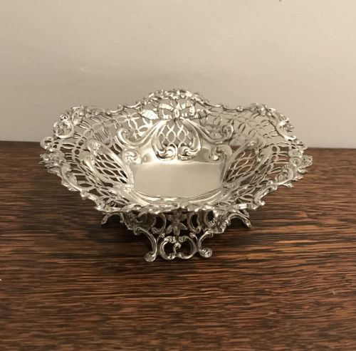 Quality Silver Bon Bon Dish by William Comyns