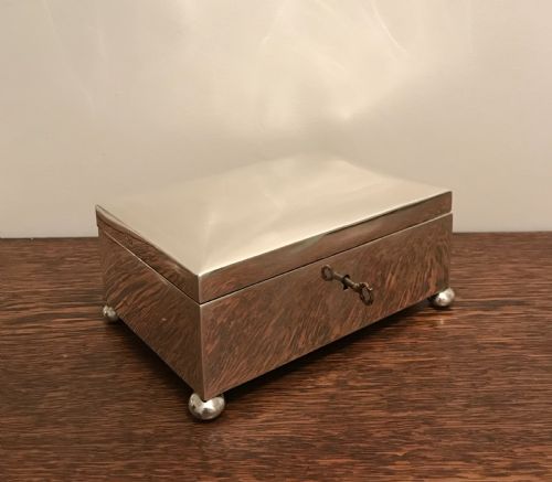Fabulous Large George V Silver Jewellery Box by Walker & Hall