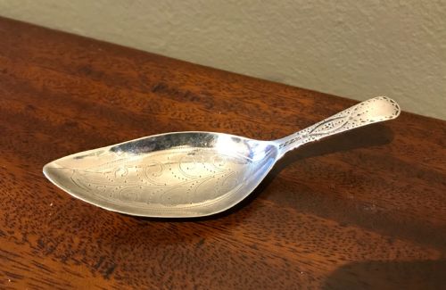 George III Leaf Caddy Spoon