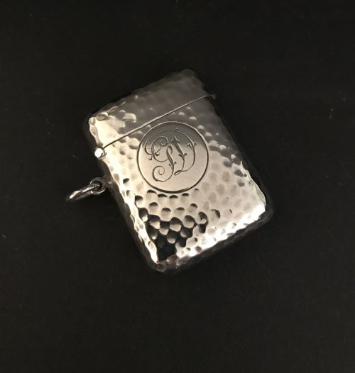 Good Edwardian Silver Seamless Vesta by Sampson Mordan