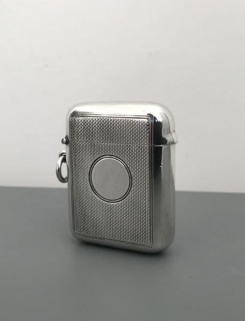 Quality Victorian Solid Silver Vesta by S Mordan