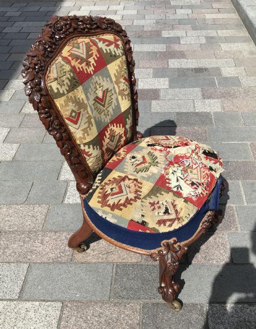 Stunning Victorian Carved Walnut Chair