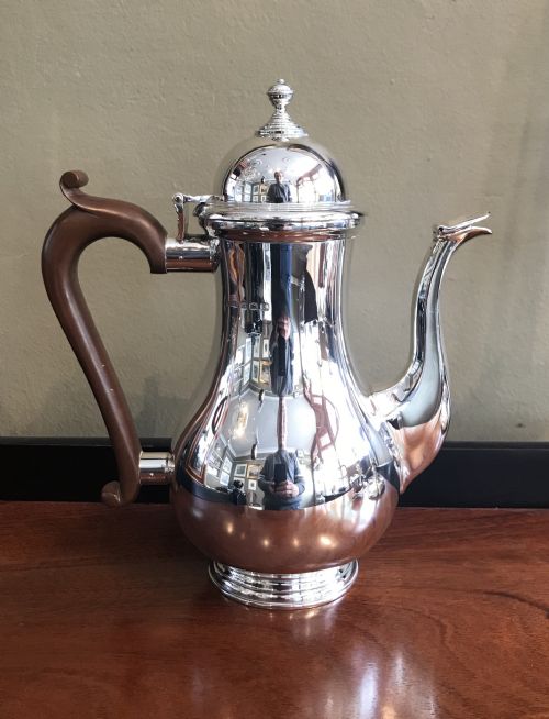 George V Solid Silver Coffee Pot, 1925