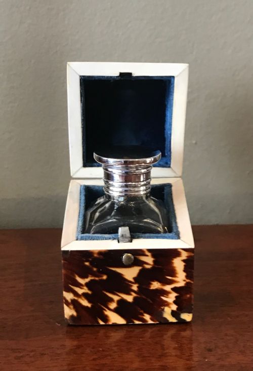 Stunning Early Victorian Tortoiseshell Box & Scent Bottle