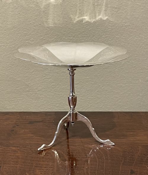 Edwardian Solid Silver Miniature Tripod Table Dish, Sheffield 1908 by Roberts & Belk