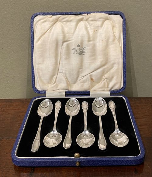 Set of Six Silver Teaspoons in Original Fitted Case