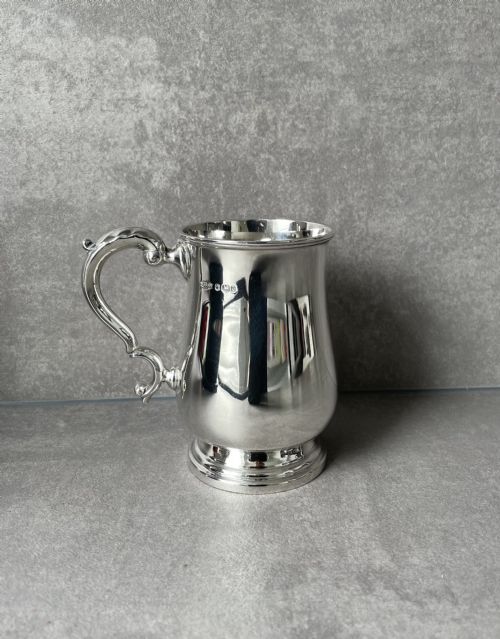 Solid Silver Half Pint Tankard