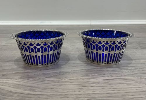 Pair of Victorian Solid Silver Dishes, 1899