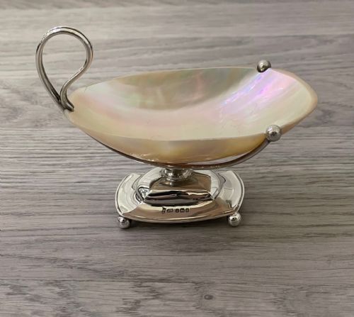 Beautiful Edwardian Silver & Mother of Pearl Bon Bon Dish