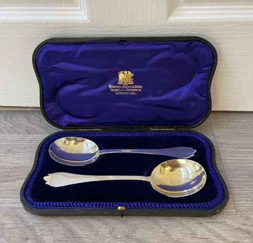 Good Pair of Edwardian Silver Serving Spoons, 1905