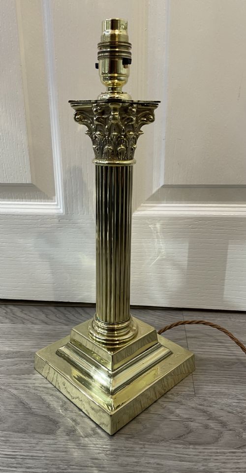 Victorian Brass Corinthian Table Lamp