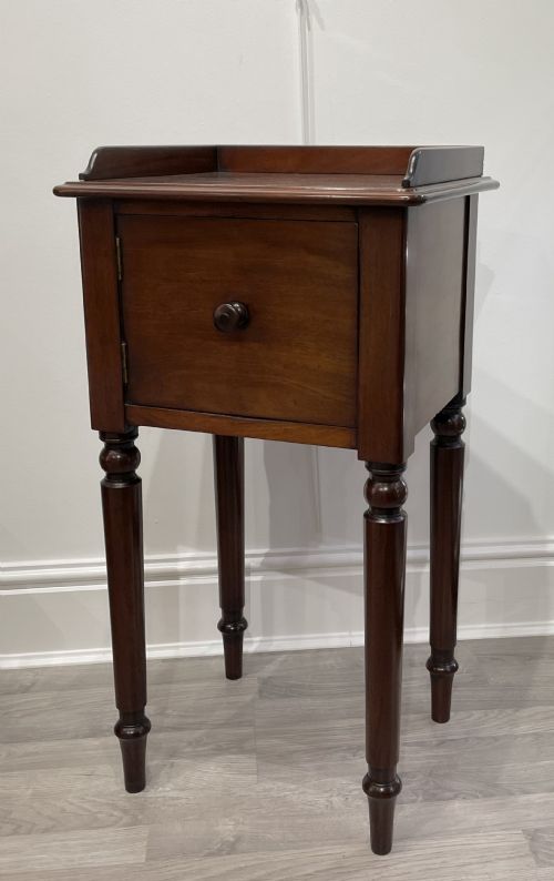 Early Victorian Mahogany Bedside Cupboard by Holland & Sons