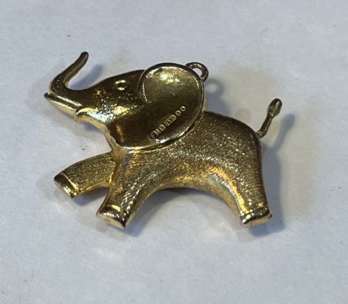 9ct Gold Elephant Charm Pendant