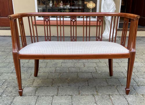 Pretty Edwardian Inlaid Mahogany Settee Sofa