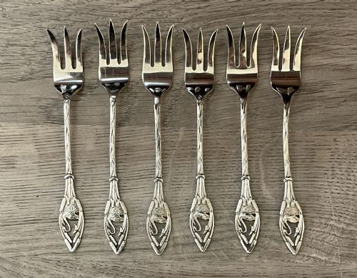 Pretty Edwardian Set Six Solid Silver of Forks Swan Finials